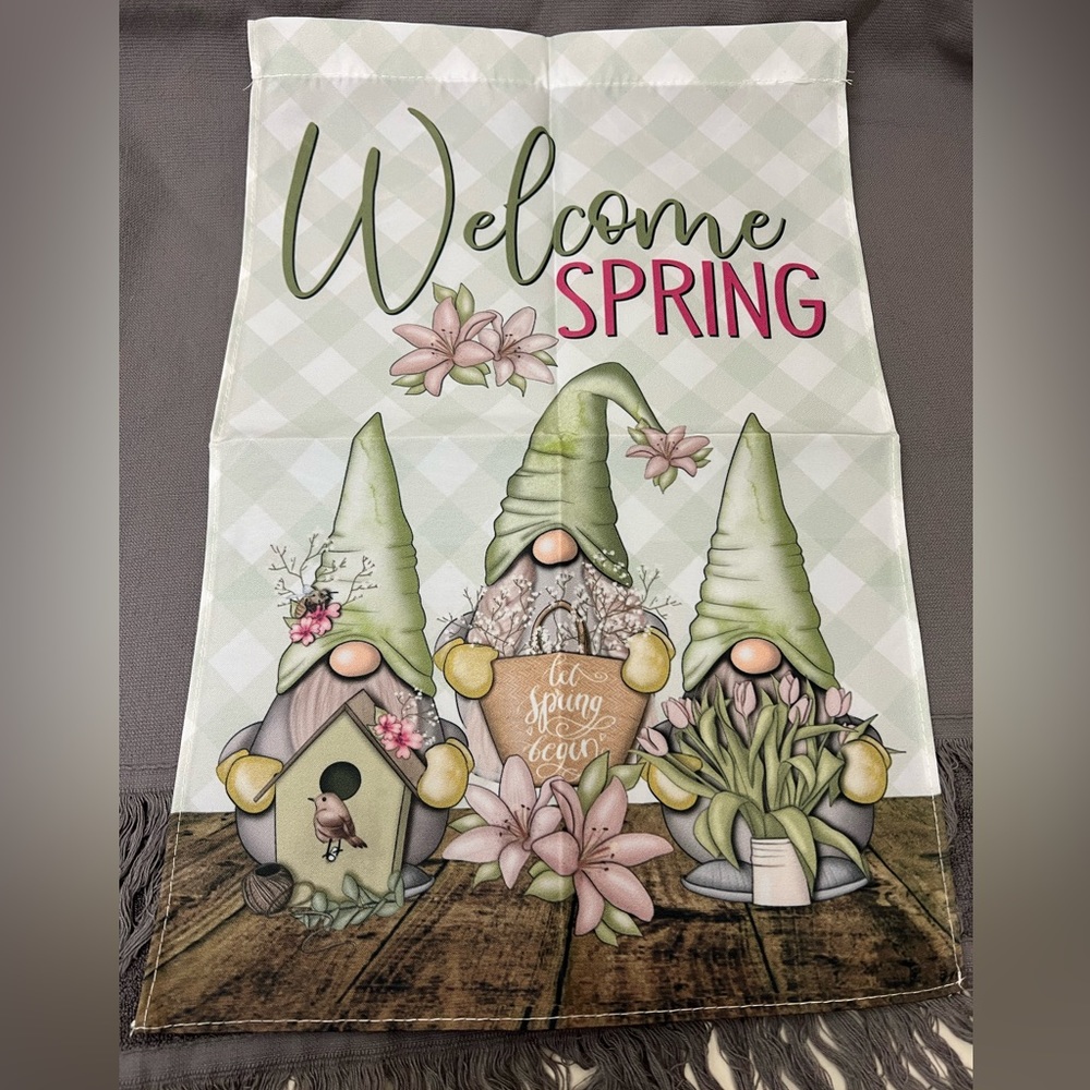 Decorative Garden Flag 12” x 18” “Welcome Spring” with 3 Cute Gnomes NIP
